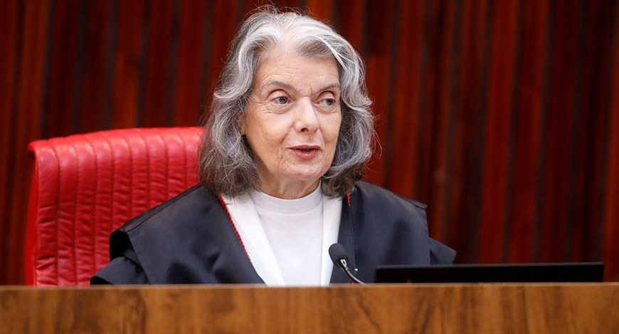 Presidente do TSE, ministra Cármen Lúcia, na sessão de encerramento do Ano Judiciário de 2025 - ...