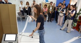 Observadores nacionais e internacionais acompanharam diferentes etapas do processo eleitoral e r...