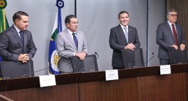 Ministro Kassio Nunes Marques destaca importância do diálogo entre TSE e TCU para garantir segur...