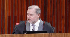 Ministro Dias Toffolli na sessão desta quinta-feira (18).