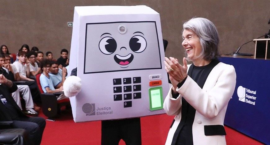 Cerimônia de 30 anos da urna eletrônica