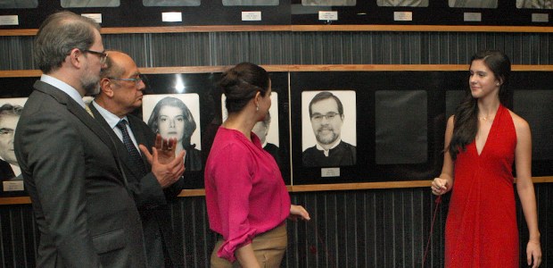 Aposição de foto do ministro Dias Toffoli na galeria de ex-presidentes do TSE