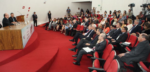 Aula Magna com Ministro Gilmar Mendes e jornalista Heraldo Pereira 