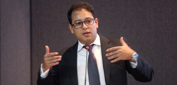 Carlos Eduardo Frazão durante III Fórum de Direito Eleitoral na OAB em 13.09.2016 Carlos Eduardo Frazão durante III Fórum de Direito Eleitoral na OAB