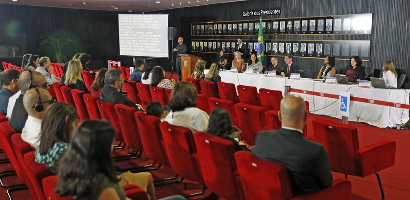 Comemoração ao Dia Internacional da Pessoa com Deficiência (1º Painel) em 06.12.2019 Comemoração ao Dia Internacional da Pessoa com Deficiência (1º Painel)