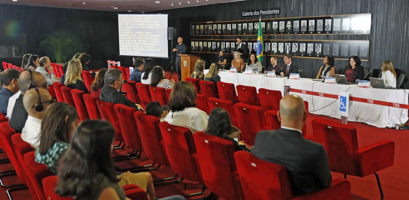 Comemoração ao Dia Internacional da Pessoa com Deficiência (1º Painel)