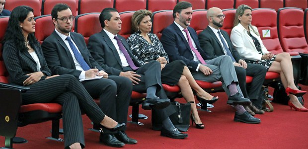 Comitiva da OEA acompanha sessão plenária do TSE em 23.08.2018 Comitiva da OEA acompanha sessão plenária do TSE