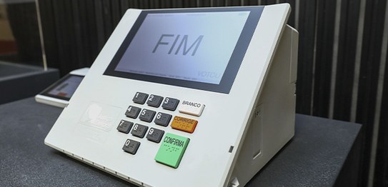 Dia Internacional dos Museus: Museu do Voto preserva a história das eleições brasileiras e aprox...