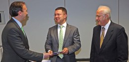 Dr. Luciano Fuck, Secretário-Geral da Presidência do TSE recebe o 1º secretário da embaixada da ...