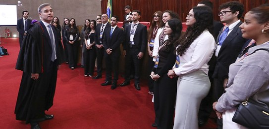 Estudantes de Direito do CEUB acompanham sessão plenária do TSE - 24.02.2026. Foto: Luiz Roberto...