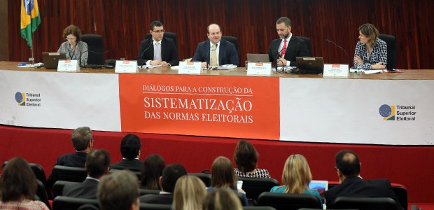 Evento Diálogos para a Construção da Sistematização das Normas Eleitorais - 27.05.2019 Grupo 1