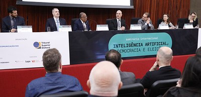 Foto: Alejandro Zambrana/Secom/TSE - Conferência de Encerramento Desafios para a democracia no s...