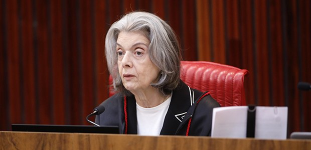 Foto: Alejandro Zambrana/Secom/TSE - Sessão plenária do TSE - 29.05.2025