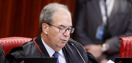 Foto: Alejandro Zambrana/Secom/TSE - Sessão plenária do TSE - Ricardo Villas Bôas Cueva - 21.05....