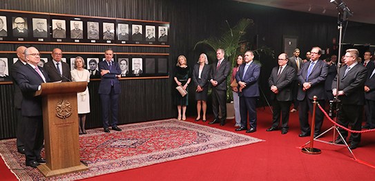 Foto: Antonio Augusto/Secom/TSE - TSE inaugura retrato do ministro Edson Fachin na galeria dos p...