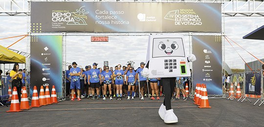 Foto: Jamile Ferraris/TSE - 1ª Corrida da Democracia - 09.08.2026