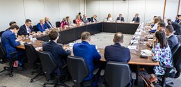 Foto: Leobark Rodrigues/Secom/TSE - Reunião do Ministro Kassio Nunes Marques com embaixadores da...