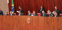 Foto da Sessão Plenária do TSE - 06.10.2026