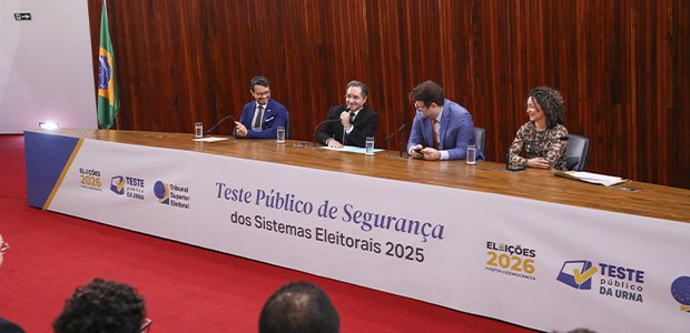 Foto:Luiz Roberto/Secom/TSE Coletiva de impressa do teste público de segurança dos sistemas elei...