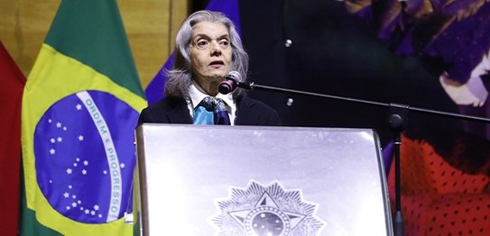 Foto: Luiz Roberto/Secom/TSE - Mesa de honra da cerimônia de abertura do Fórum Nacional VerDemoc...