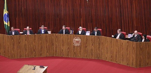 Foto: Luiz Roberto/Secom/TSE Sessão plenária do TSE - 28.04.2026