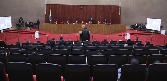 Foto: Luiz Roberto/Secom/TSE - Sessão plenária TSE - 04.11.2025