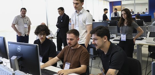 Foto:Luiz Roberto/Secom/TSE - Teste público de segurança eleitorais - 03.12.2025