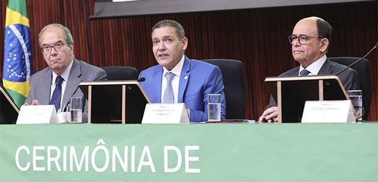 Foto: Luiz Roberto/TSE Cerimônia de Assinatura Digital e Lacração dos sistemas eletrônicos de vo...