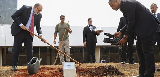 Foto: Alejandro Zambrana/Secom/TSE - Inauguração Jardim da Democracia - Ministra Cármen Lúcia - ...