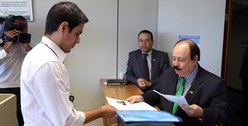 José Levy Fidelix Entrega registro de candidatura a Presidência da República pelo PRTB.