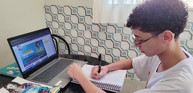 Jovens que completaram 15 anos já podem tirar o título de eleitor - 28.04.2023