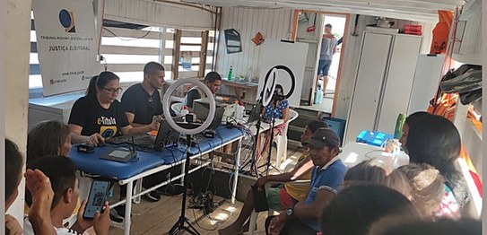 Justiça Eleitoral pelo Brasil: TRE-AC leva serviços eleitorais a comunidades indígenas - 04.03.2...