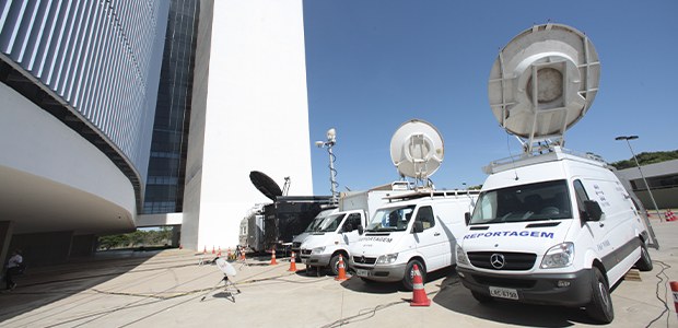 Links das Televisões para cobertura das Eleições 2026