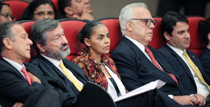 Marina Silva assiste sessão que trata da criação do partido "Rede Sustentabilidade" 