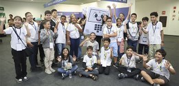 Mascote Pilili recebe alunos do Ensino Fundamental I da Escola Municipal Adeuvaldo Barbosa Espín...