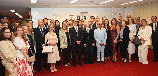 Ministra Cármen Lúcia participa da posse de 38 juízas e juízes eleitorais fluminenses 14.06.2024...