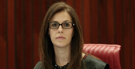 Ministra Luciana Lóssio em sessão do TSE, Brasília 23/10/2012. Foto Carlos Humberto ASICS/TSE Ministra Luciana Lóssio em sessão do TSE, Brasília 23/10/2012. Foto Carlos Humberto ASICS/TSE