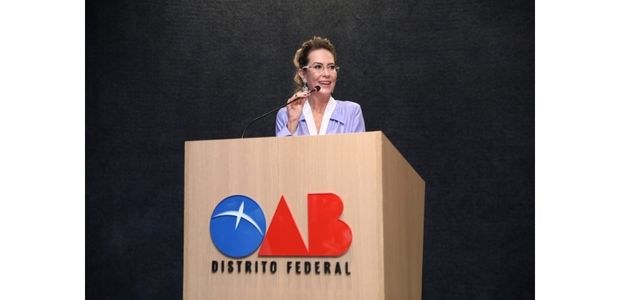 Ministra Maria Claudia Buchianneri é homenageada na OAB-DF em 08.03.2023 Ministra Maria Claudia Buchianneri é homenageada na OAB-DF em 08.03.2023