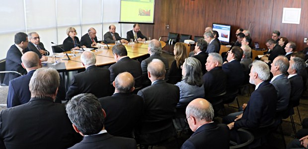 Ministra Rosa Weber com presidentes dos TRE's em 05.04.2019 Ministra Rosa Weber com presidentes dos TRE's em 05.04.2019