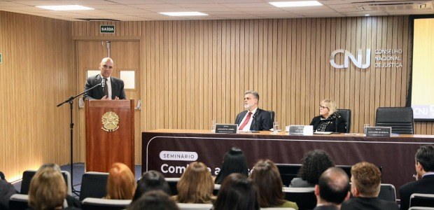 Ministro Alexandre de Moraes faz palestra no Seminário Combate ao Assédio Eleitoral. Foto: Antonio Augusto/Secom/TSE - 17.08.2023 Ministro Alexandre de Moraes faz palestra no Seminário Combate ao Assédio Eleitoral. Foto: Anton...