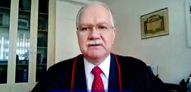 Ministro Edson Fachin, durante sessão do TSE por videoconferência