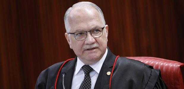Ministro Edson Fachin durante sessão plenária do TSE em 14.11.2019 Ministro Edson Fachin durante sessão plenária do TSE