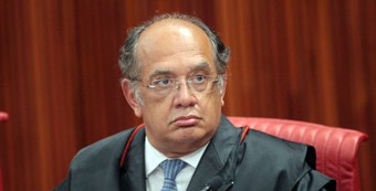 Ministro Gilmar Mendes durante sessão do TSE em 13.03.2014 Ministro Gilmar Mendes durante sessão