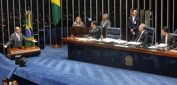 Ministro Gilmar Mendes participa de sessão no Senado sobre abuso de poder 
