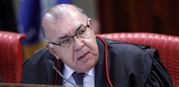 Ministro Jorge Mussi durante sessão plenária do TSE