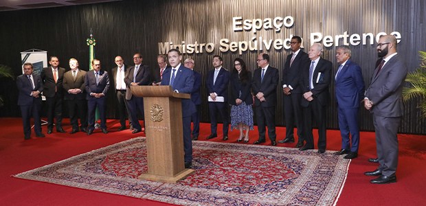 Ministro Kassio Nunes Marques lança obra “O processo e o STF – perspectivas constitucionais” - 1...