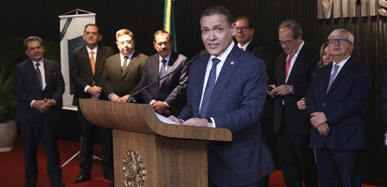 Ministro Kassio Nunes Marques lança obra “O processo e o STF – perspectivas constitucionais” - 1...