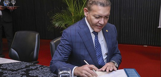 Ministro Kassio Nunes Marques lança obra “O processo e o STF – perspectivas constitucionais” - 1...