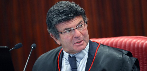 Ministro Luiz Fux preside sessão plenária do TSE em 15.03.2018 Ministro Luiz Fux preside sessão plenária do TSE