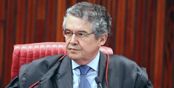 Ministro Marco Aurélio preside sessão do TSE